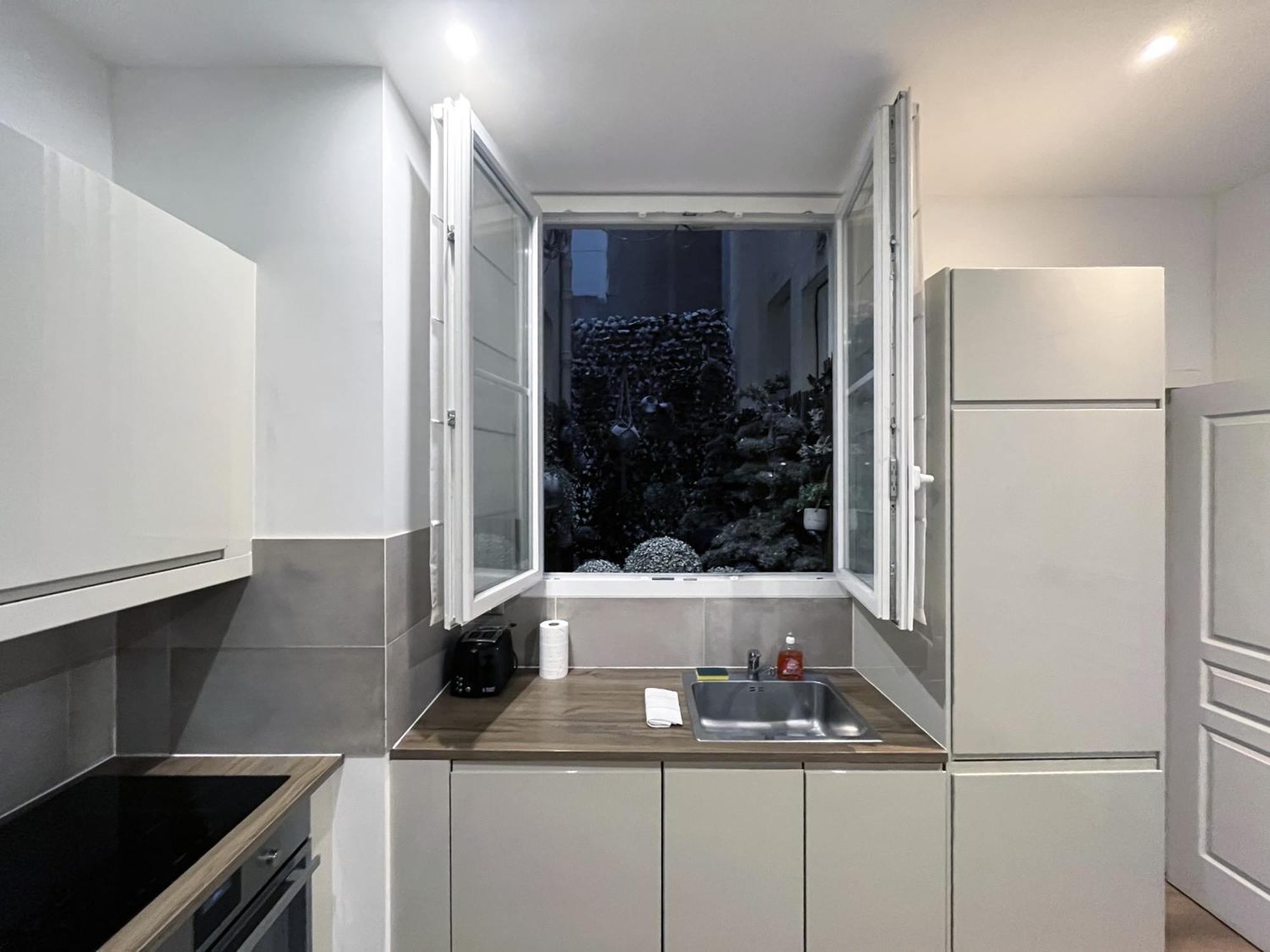 64-Luxury Flat Champs Elysees Paris Exterior photo